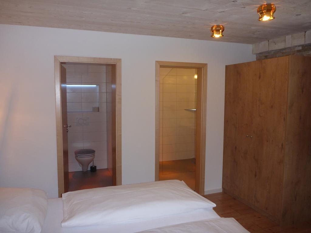 Gaestehaus Guggomos "Das Allgaeustyle" Füssen Chambre photo