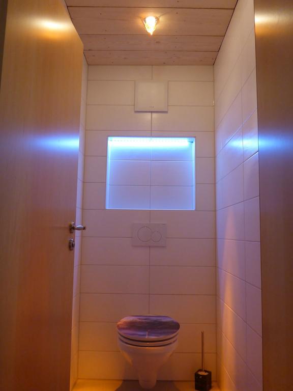 Gaestehaus Guggomos "Das Allgaeustyle" Füssen Chambre photo